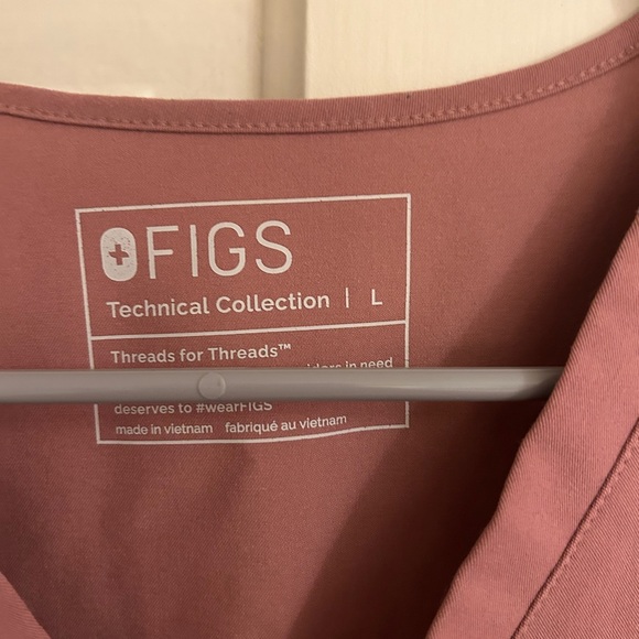 Mauve Figs Scrubs Set with Jogger Pants Large - Picture 3 of 4